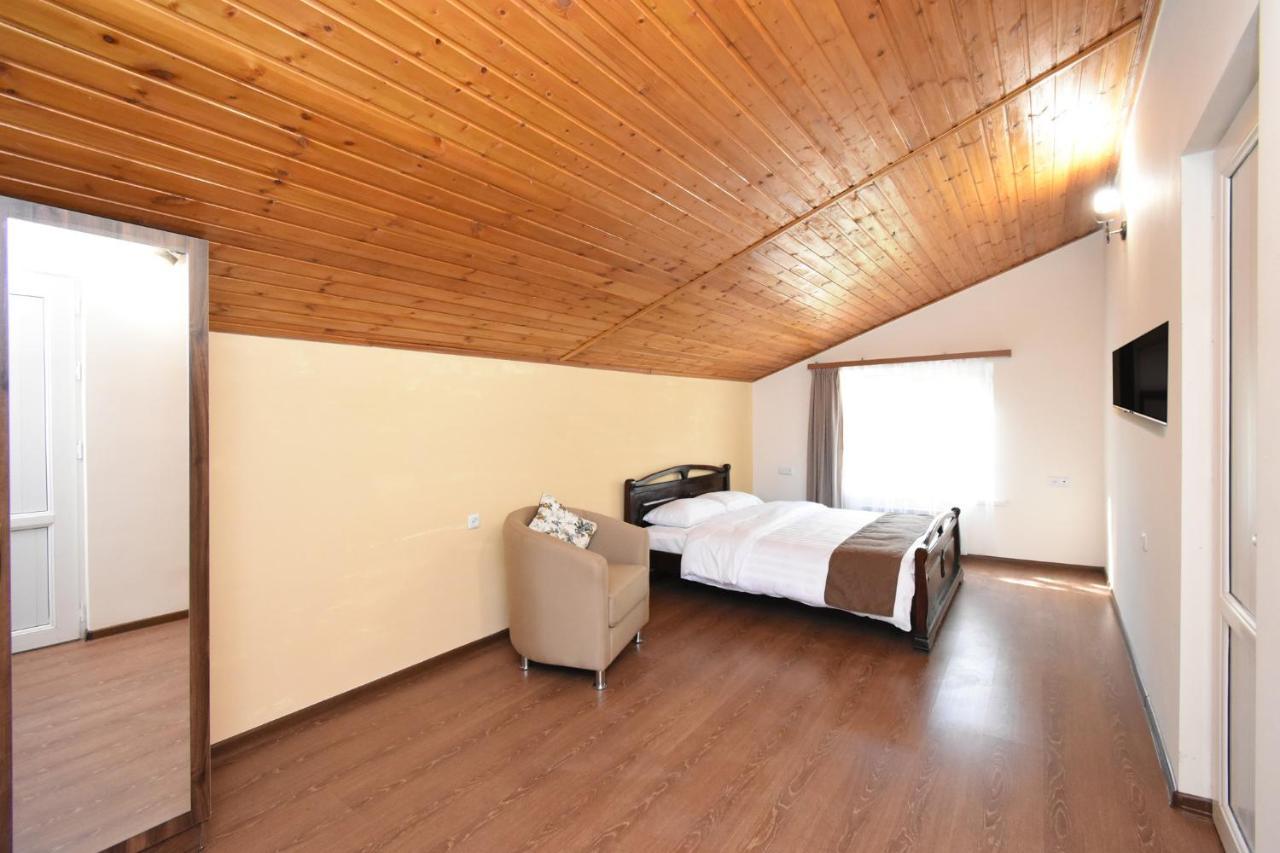 Forest Hills Yerevan Exterior photo