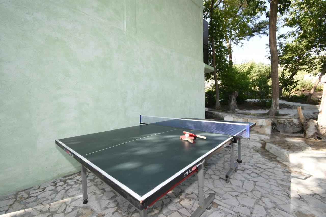Forest Hills Yerevan Exterior photo